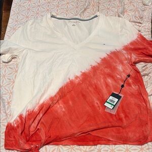 Tommy Hilfiger tie tee shirt